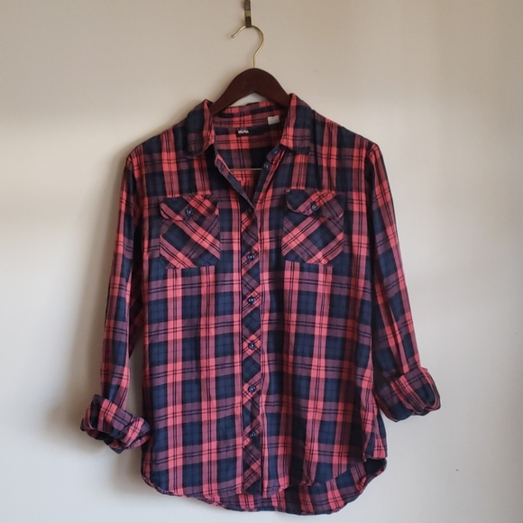 BDG Tops - BDG Red and Blue Plaid Button Down Top M